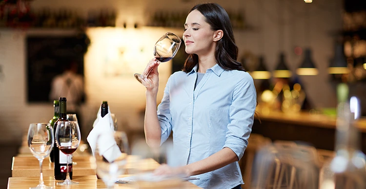 Corsi gratuiti certificazione profili di qualifica - Sommelier - Sosor